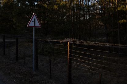 Antigua valla que separaba Lituania y Polonia.