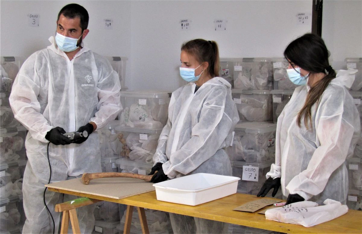 Un banco de ADN preventivo para las víctimas del franquismo