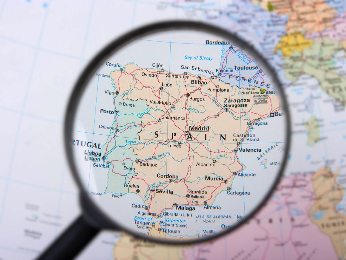 Dime en qué comunidad vives y te diré si defiendes a España de una guerra