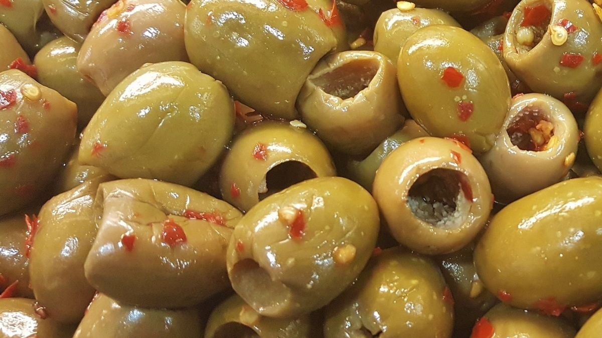 2.000 euros de indemnización por romperse un diente con el hueso de una aceituna en un bar