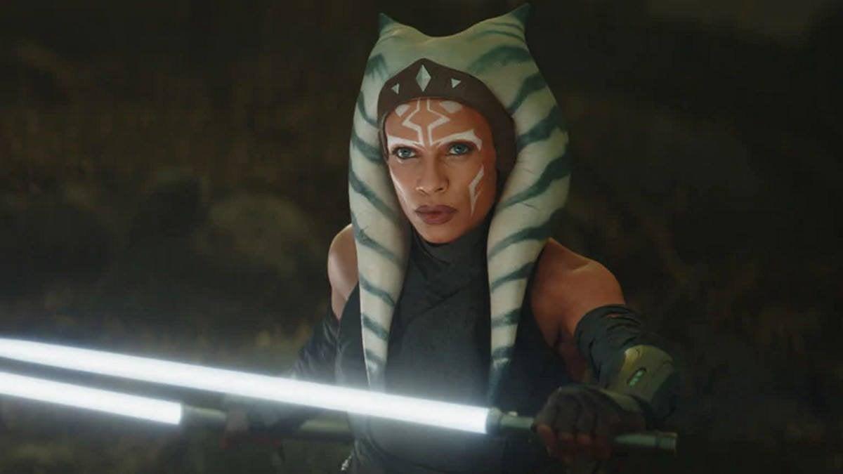 Ahsoka Star Rosario Dawson reacciona a la dulce foto detrás de escena de The Mandalorian
