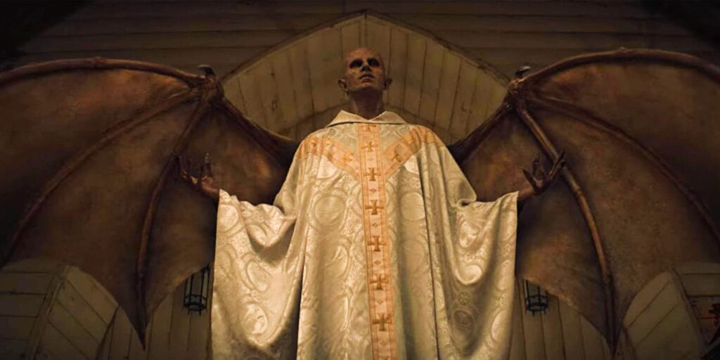 Al creador de Midnight Mass le encantaría dirigir una película Sith de Star Wars