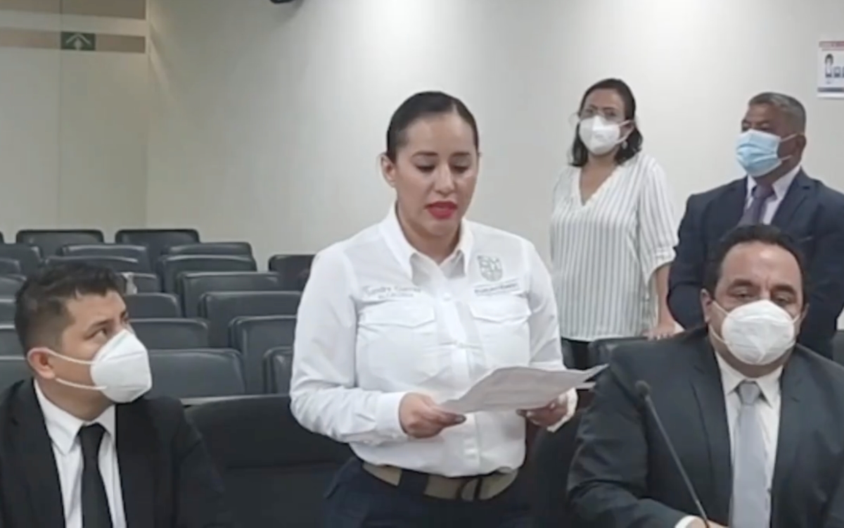 Así pidió disculpas Sandra Cuevas a dos policías | Video