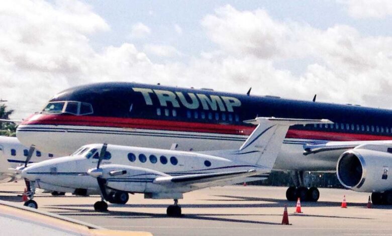 Avión que llevaba a Trump hizo aterrizaje de emergencia el sábado
