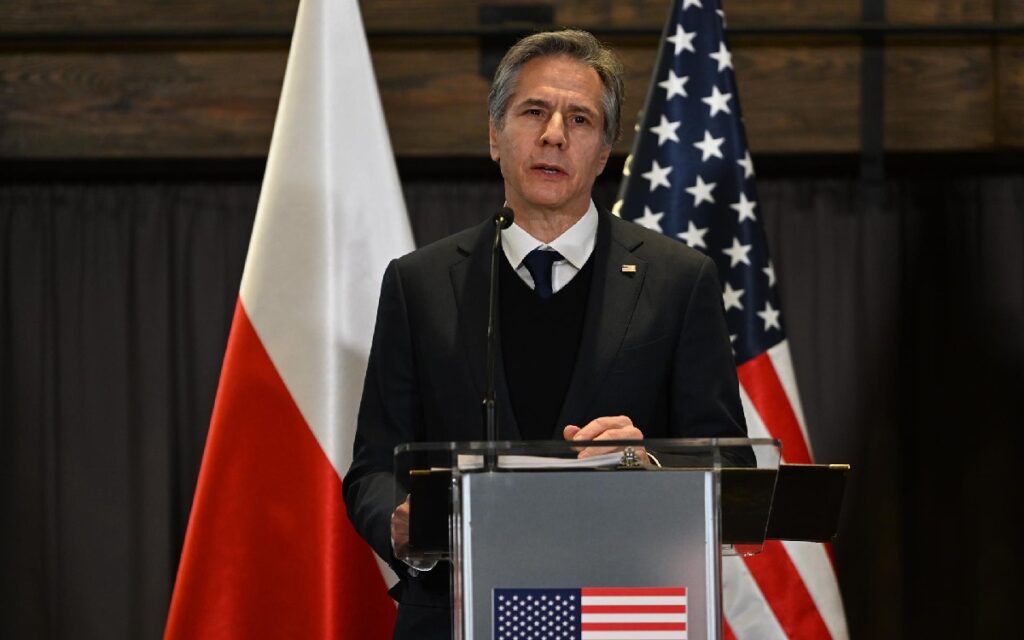 Blinken anuncia desde Polonia ayuda humanitaria y refuerzo del flanco este de la OTAN