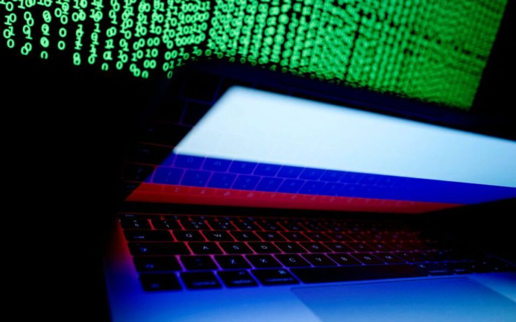 Burlan censura de Rusia publicando noticias de Ucrania en sitios de reseñas de restaurantes