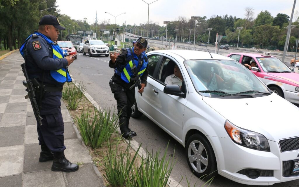 CDMX 'estrena' reglas de tránsito; contempla descuentos de 90% en multas
