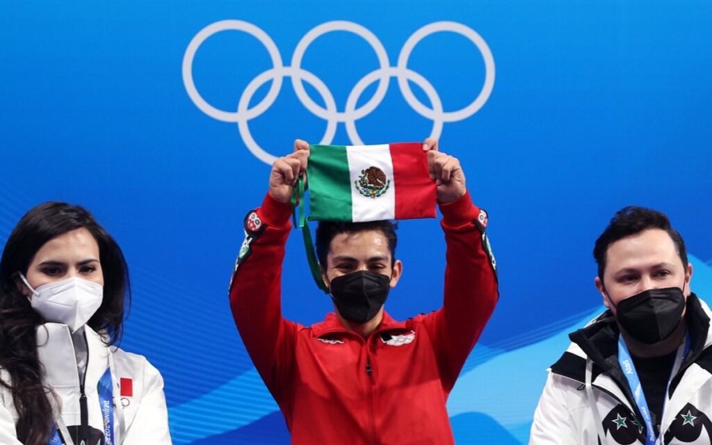 COM mantendrá beca de Donovan Carrillo | Video