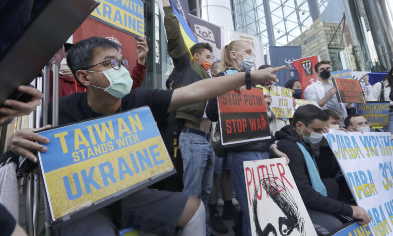 China busca pistas sobre Taiwán en la crisis ucrania