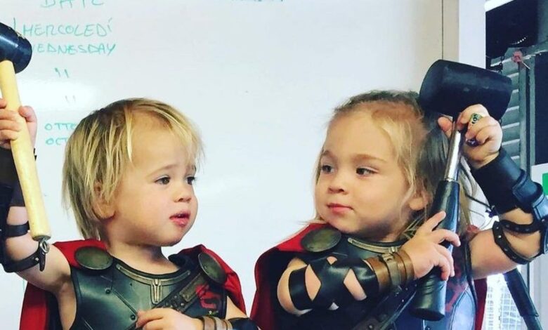 Chris Hemsworth comparte linda foto de sus hijos disfrazados de Thor