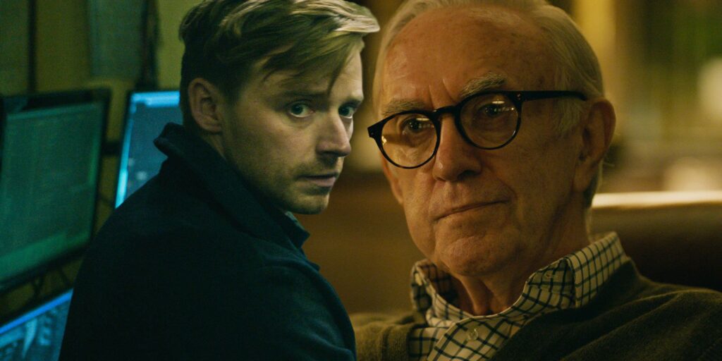 Clip de Slow Horses: Jonathan Pryce quiere saber qué había en la caja [EXCLUSIVE]