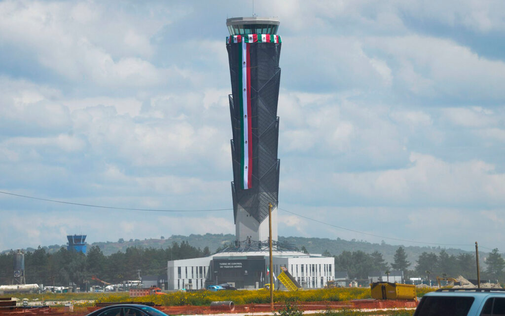 Cofece recomienda que Uber, DiDi y otras puedan operar en AIFA