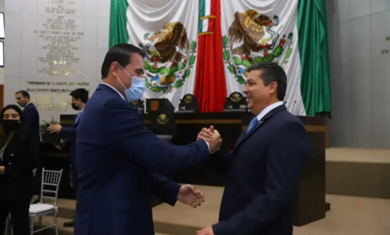 Con apoyo de 3 morenistas, PAN concluye reconquista del Congreso