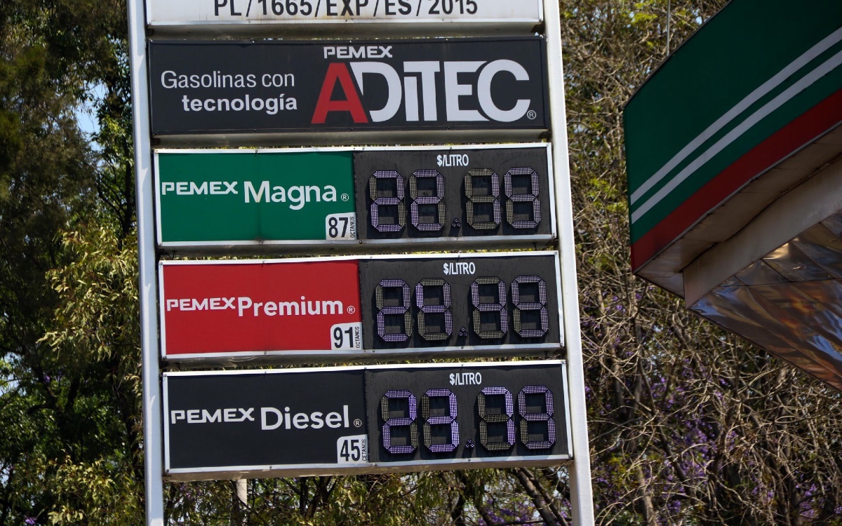 Critica Anaya que AMLO haya prometido que bajaría la gasolina y no cumpliera | Video