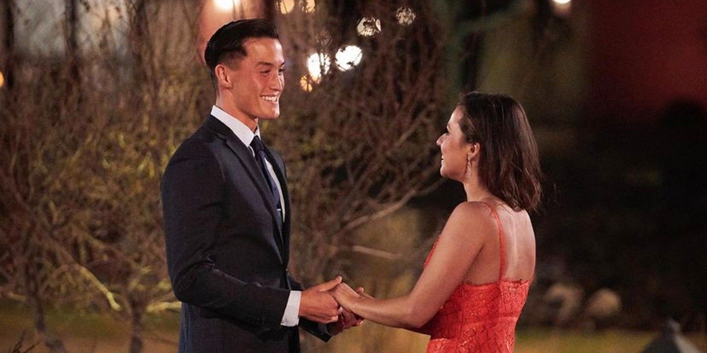 El BF de Katie Thurston, John Hersey, publica un golpe humorístico sobre la salida de Bachelorette