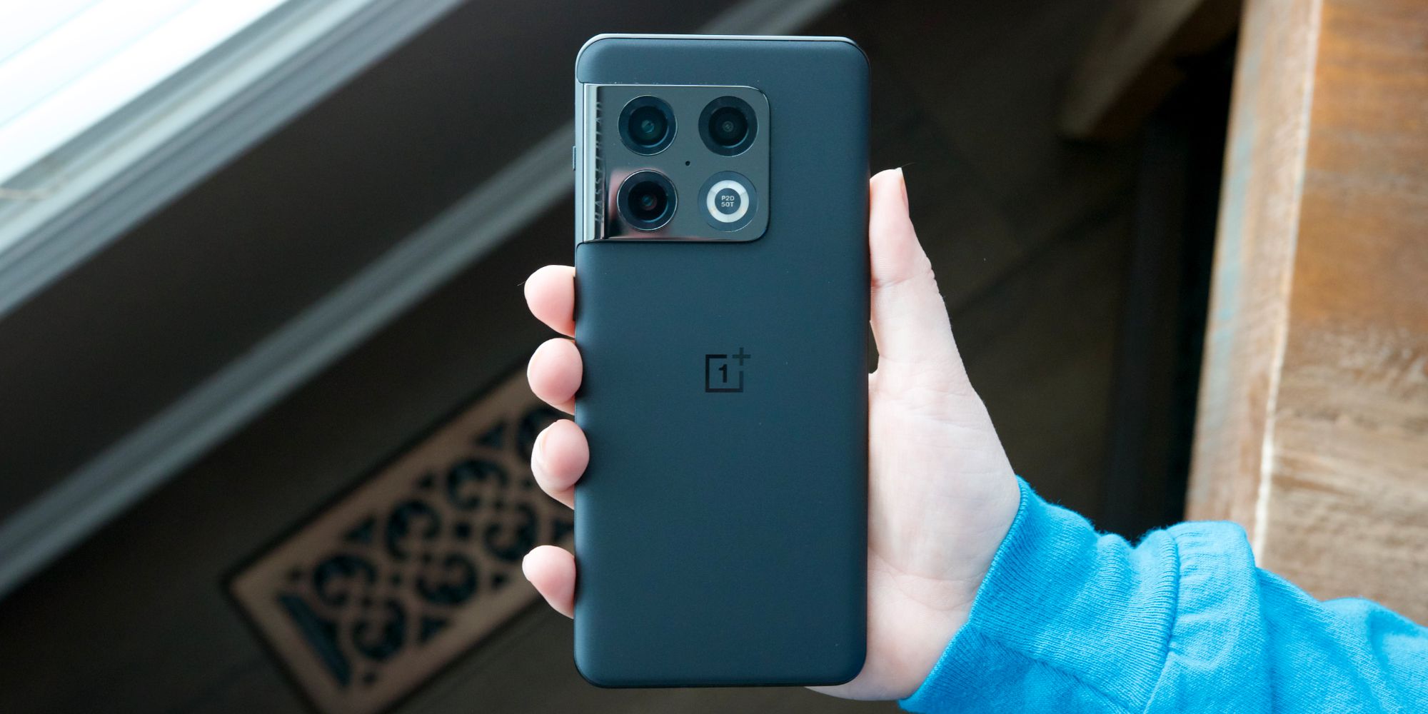 El OnePlus 10 Pro ahora está disponible en los EE. UU. y le costará $ 899