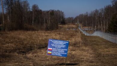 Triple frontera entre Kaliningrado (Rusia), Lituania y Polonia. El cartel, en territorio ruso, advierte de que está prohibida la entrada.