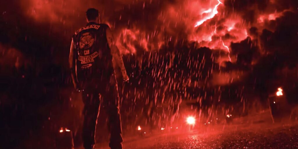 El tráiler de la temporada 4 de Mayans MC muestra la guerra con SAMCRO de Sons Of Anarchy