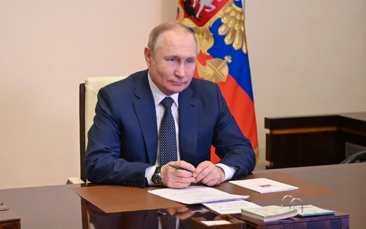 Empresas chinas que ayuden a Rusia quedarían sin acceso a equipos de EU: secretaria Comercio