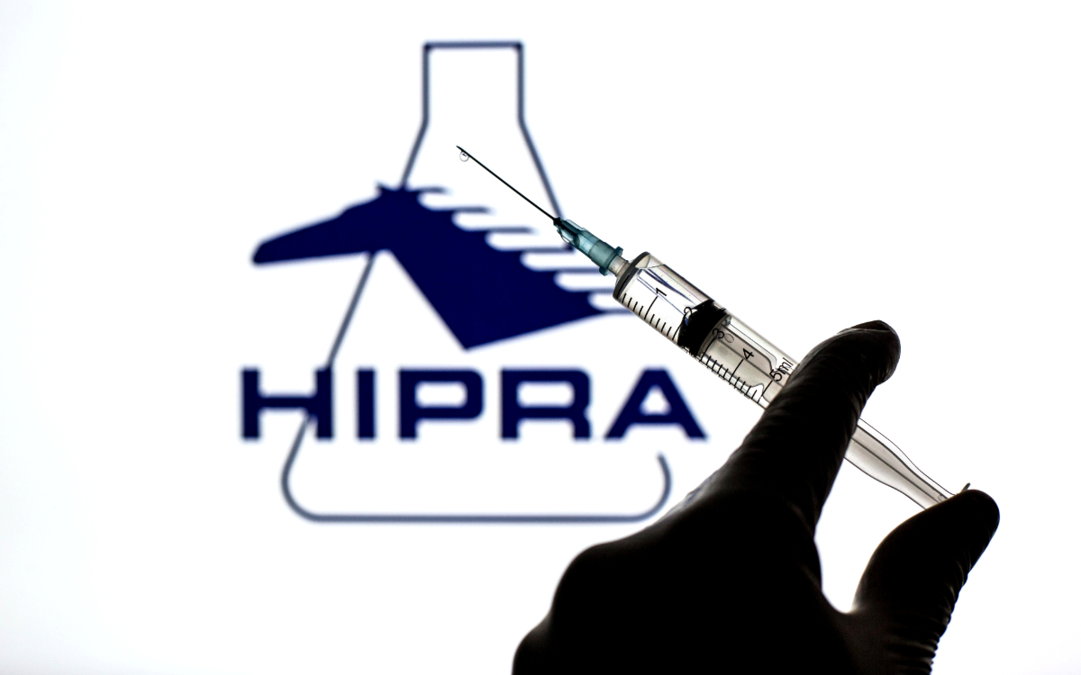 En dos meses podría aprobarse vacuna española contra COVID-19