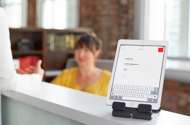 Envoy lanza Protect para ayudar a los trabajadores a regresar a la oficina de manera segura