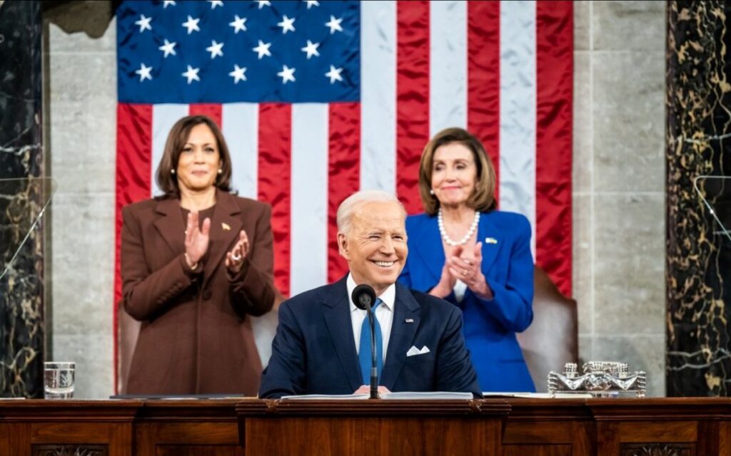 Estados Unidos liberará 30 millones de barriles de petróleo de su reserva estratégica