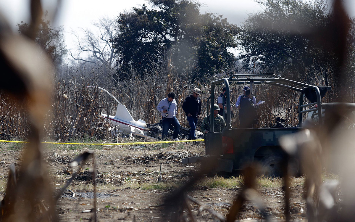 FGR mantiene investigación por accidente fatal de Alonso y Moreno Valle