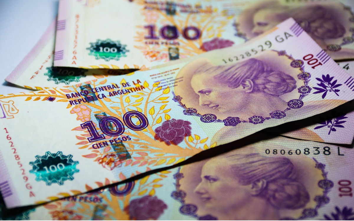 FMI aprueba programa para Argentina por 45 mil millones de dólares