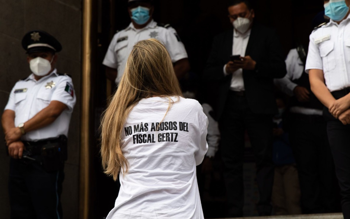 Familia Castillo Cuevas celebra proyecto de resolución de amparo en Caso Gertz