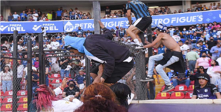 Fiscalía de Querétaro inicia carpeta por ‘homicidio en grado de tentativa’ tras disturbios en estadio