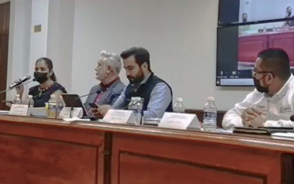 Funcionaria estigmatiza y criminaliza a indígenas de Nayarit | Video