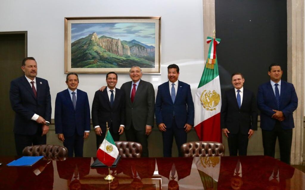 Gobernadores del PAN sostienen 'productiva reunión' con titular de Segob