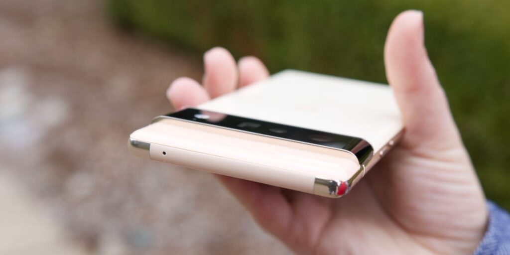 Google Pixel 6: ¿Tiene un conector para auriculares o no?