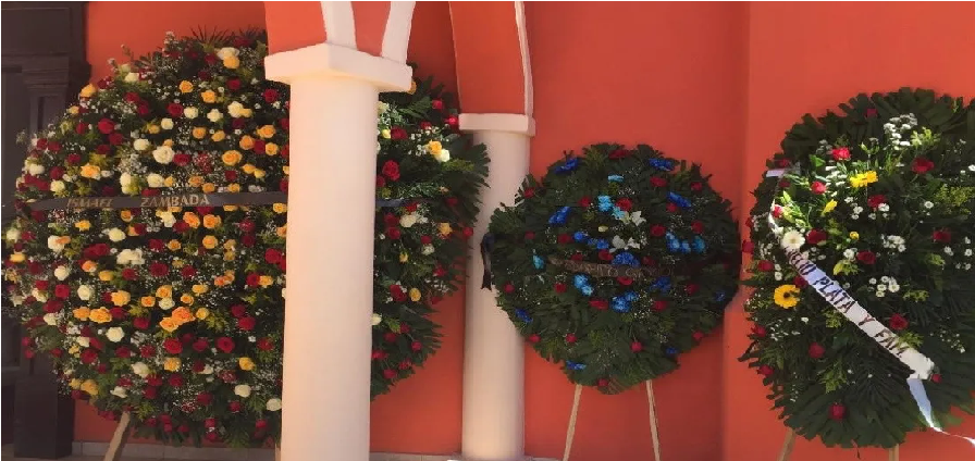 Ismael ‘El Mayo’ Zambada envía corona de rosas al ‘Padre Chilo’, obispo muerto por COVID