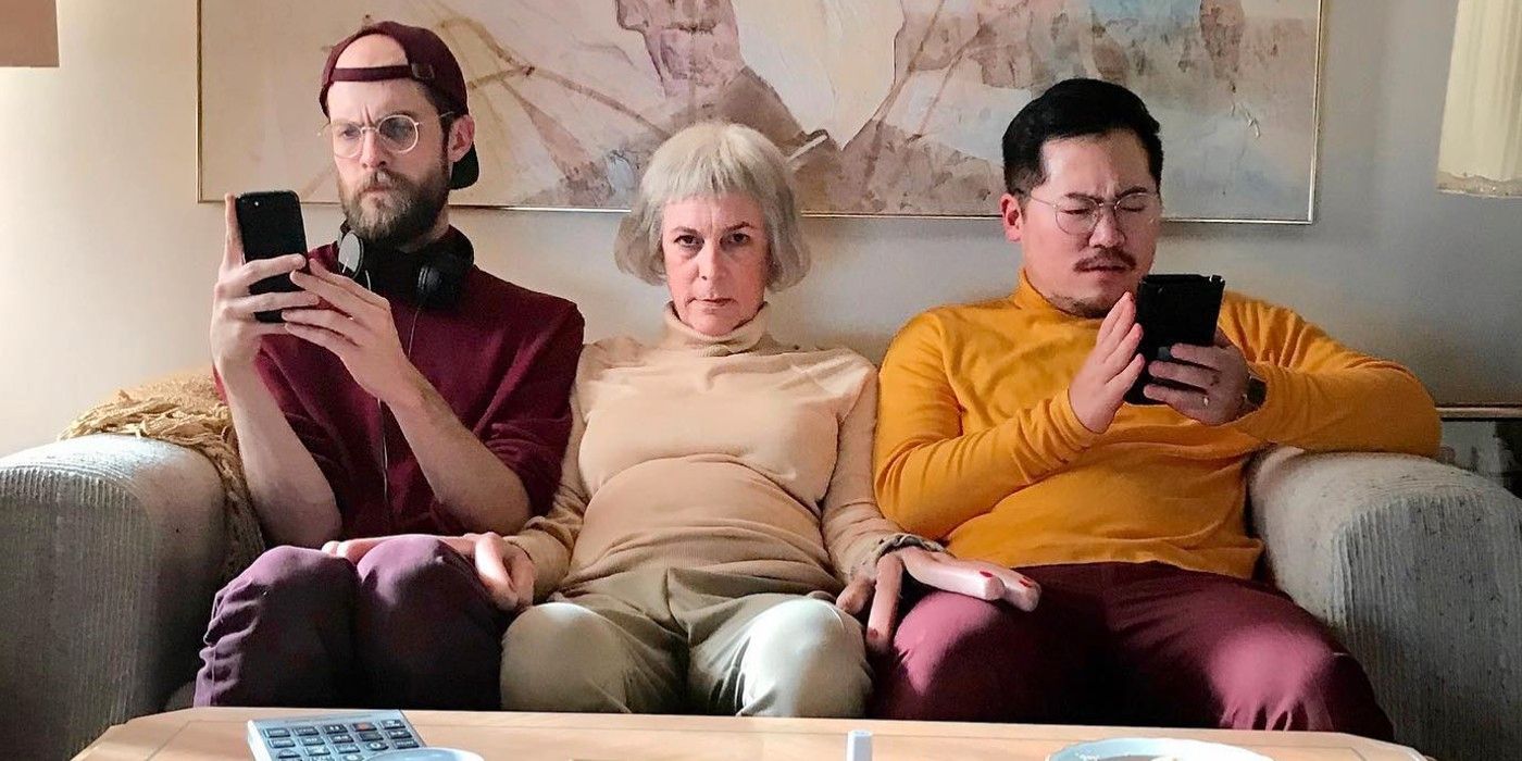 Jamie Lee Curtis tiene manos de perrito caliente en todo, en todas partes Imagen de BTS