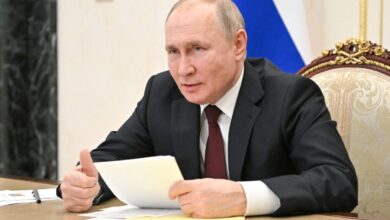 Kiev está retrasando las conversaciones con Moscú: Putin