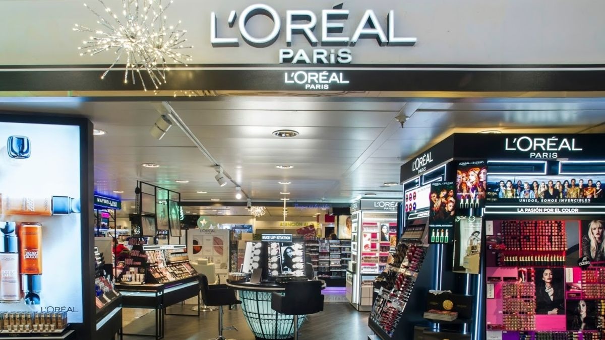 L’Oreal retira los términos “blanco” y “blanqueador” por las tensiones raciales
