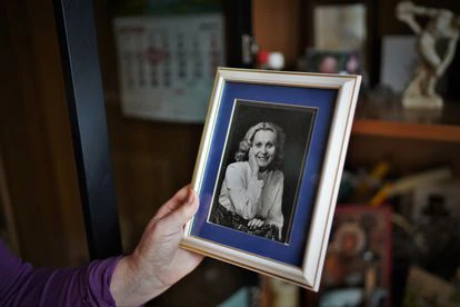 La guerra de la soledad también se libra en Kiev: “Nadie me espera, solo mi cama”