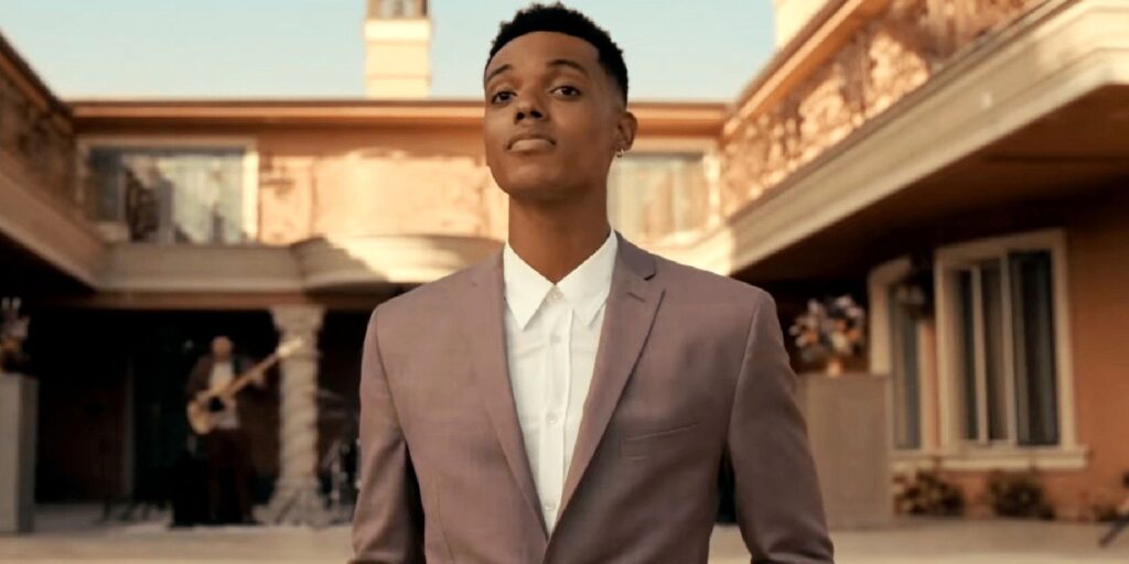 La renovación anticipada de la temporada 2 de Bel-Air facilitó la escritura del programa, dice el showrunner