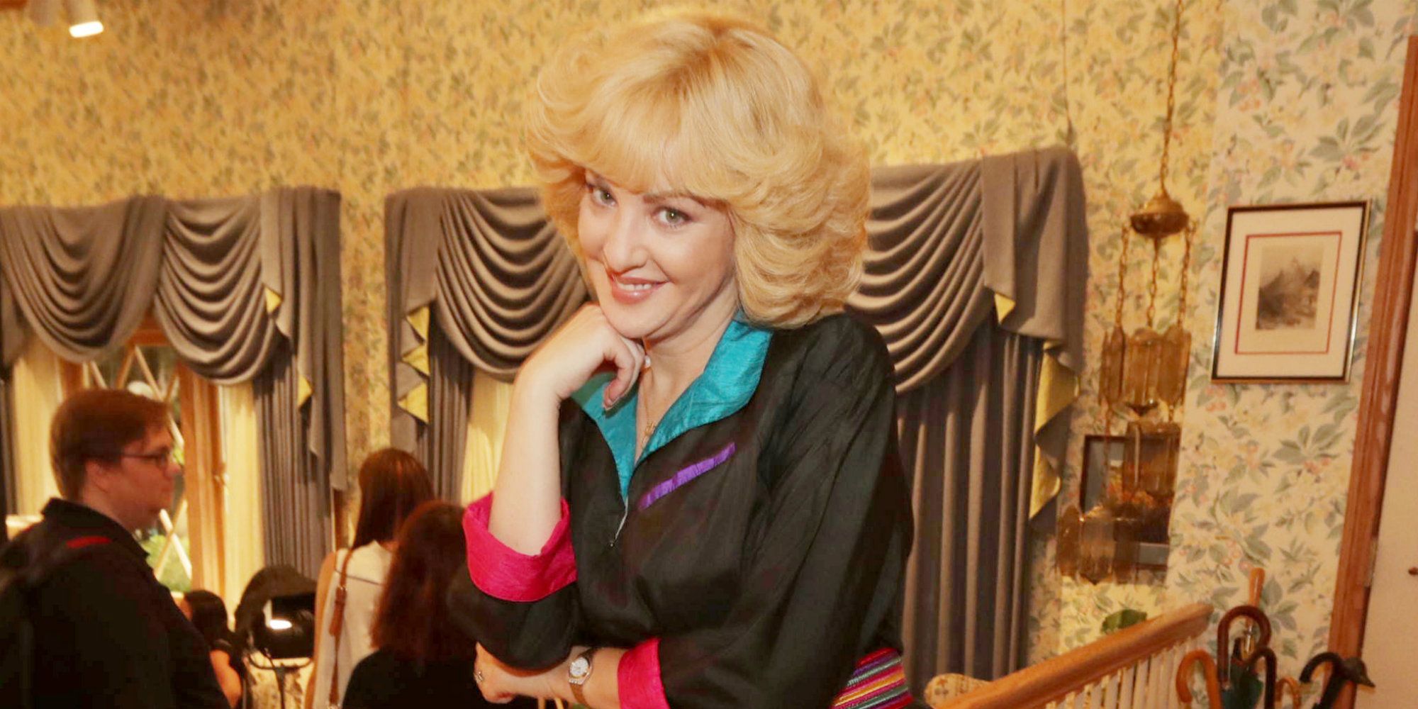 La renovación de la temporada 10 de Goldbergs es probable ya que Wendi McLendon Covey firma un nuevo acuerdo