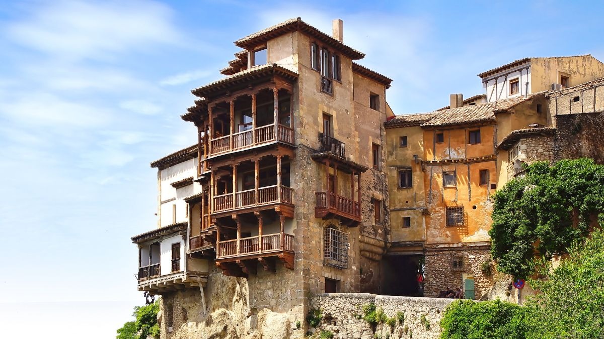 Las 5 ciudades más baratas de España para viajar en verano