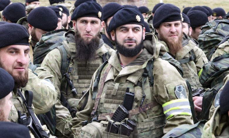 Las fuerzas chechenas curtidas en Siria refuerzan las tropas rusas en la invasión de Ucrania