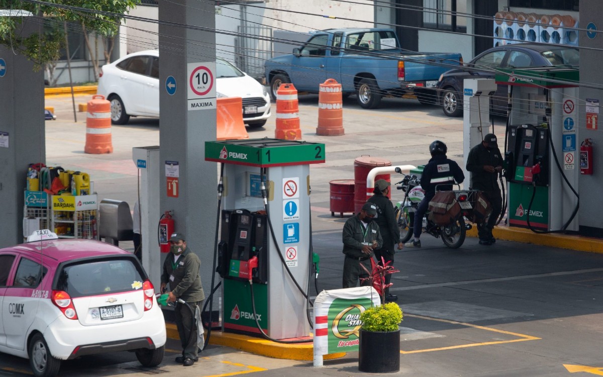 Las gasolinas Magna, Premium y el Diésel contarán con un estímulo fiscal de 100%