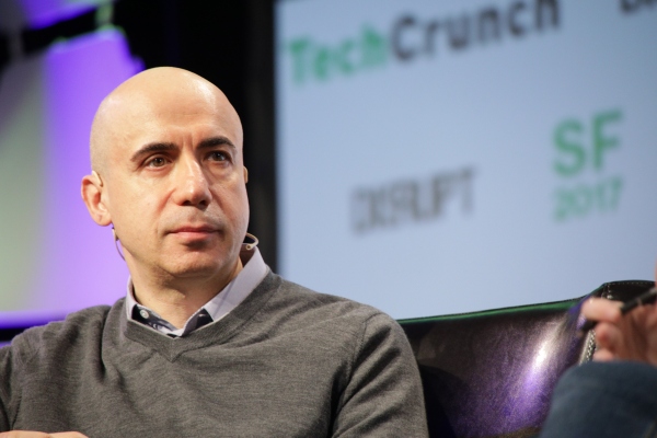 Las predicciones conservadoras de Yuri Milner para el consumo de internet en 20 años