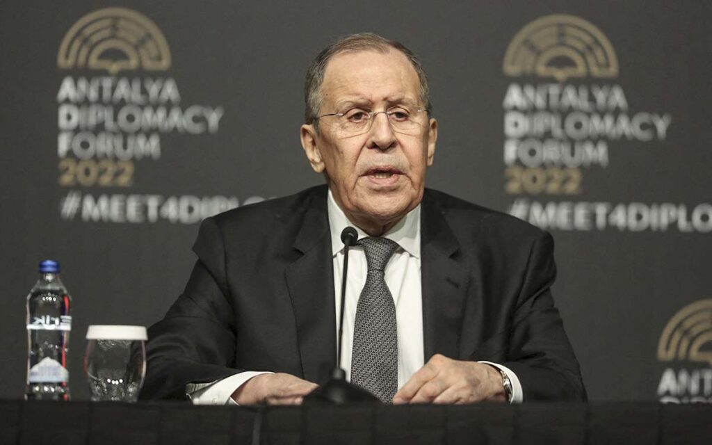 Lavrov descarta la posibilidad de una guerra nuclear; alega que hospital de Mariúpol era base ucraniana