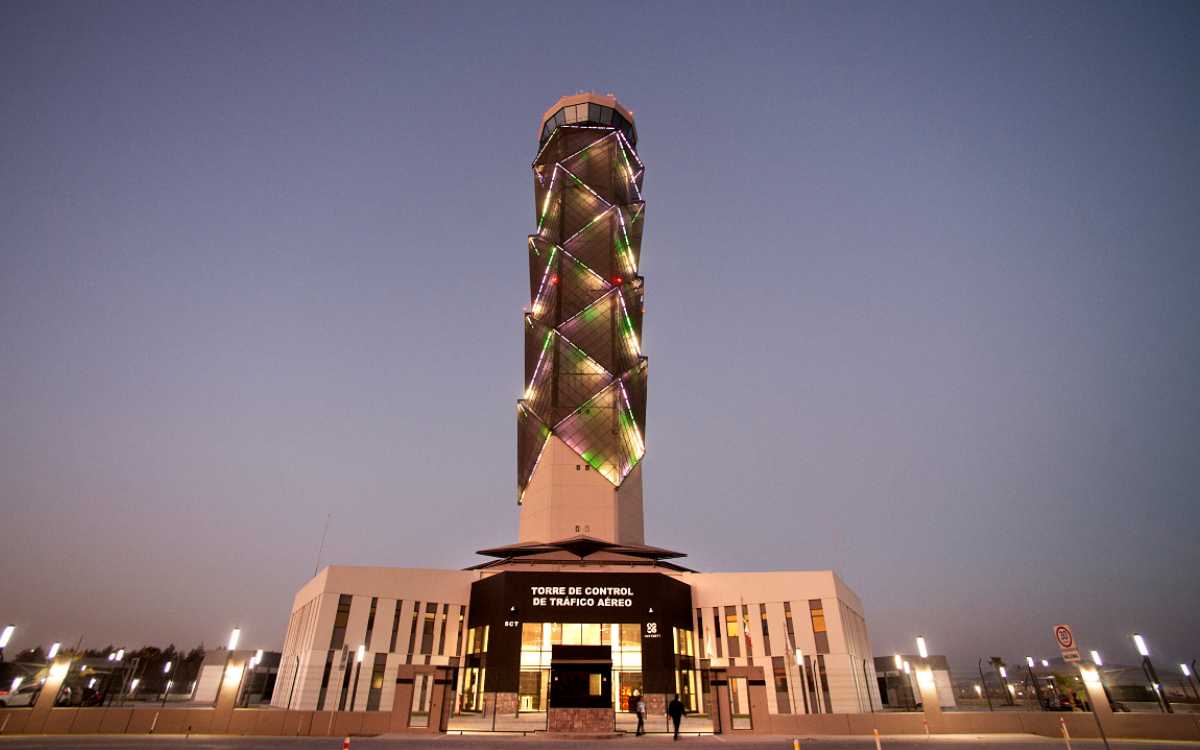 Llega el AIFA con nuevas redes y ‘homenaje’ de Epigmenio Ibarra en la tv pública