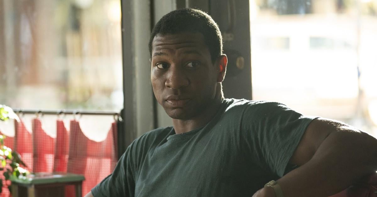 Los fanáticos de Jonathan Majors están sedientos por la estrella de Creed III en Shredded Set Photos