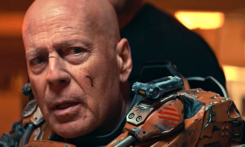 Los premios Razzie respaldan la decisión de quedarse con la peor categoría de Bruce Willis