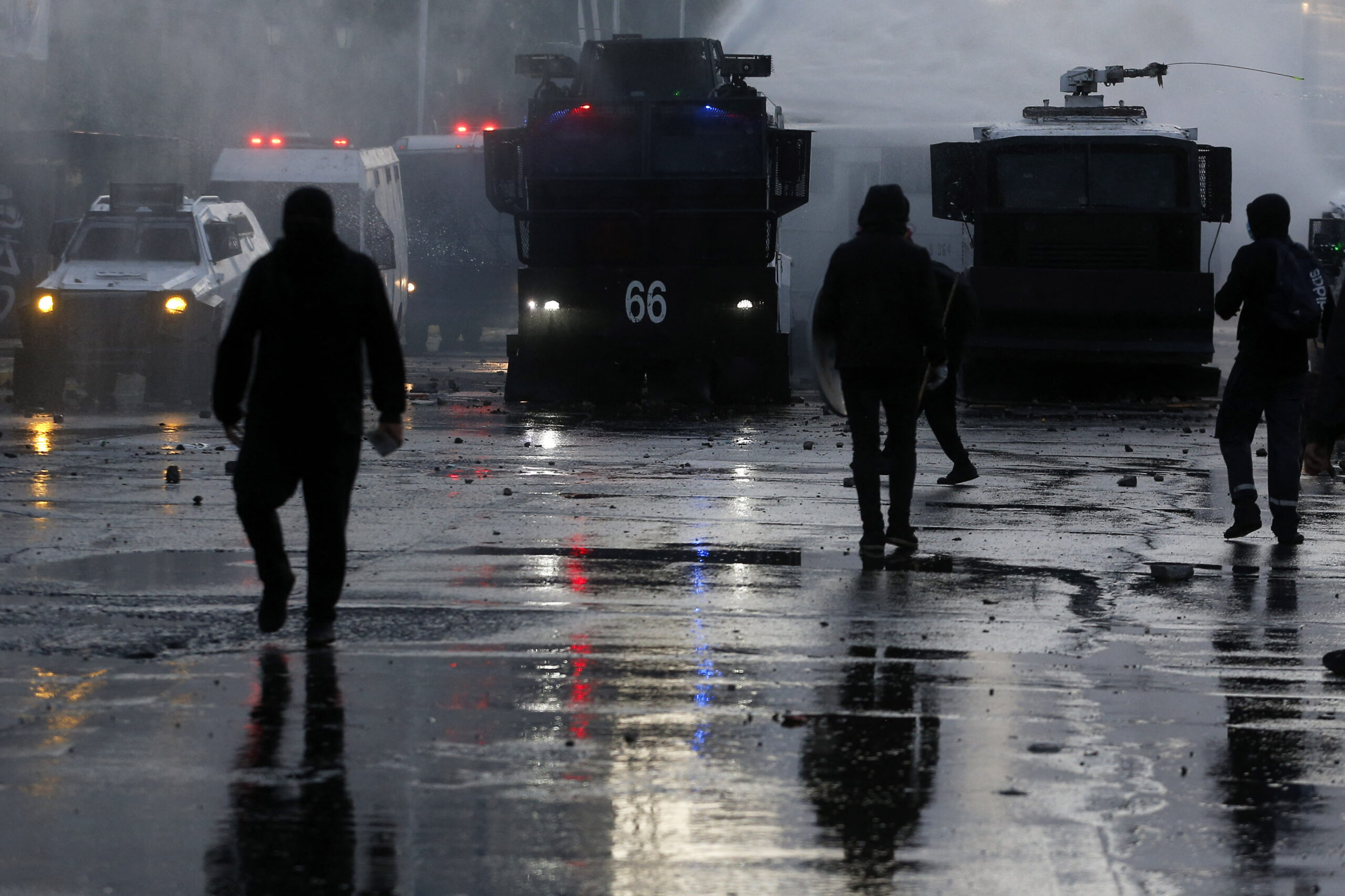 Los presos de las revueltas de 2019 en Chile, una brasa en las manos del presidente Gabriel Boric