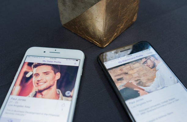 M8 quiere que tus amigos sean los casamenteros